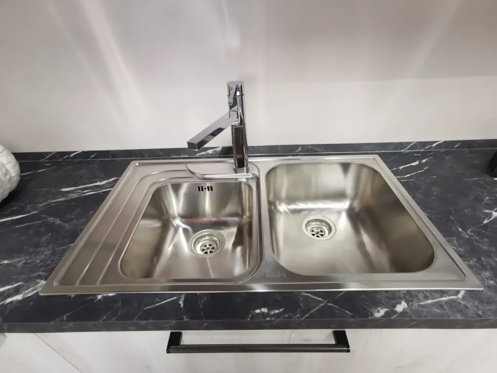 Cucina Gm cucine Kubika OFFERTA OUTLET sconto 50%