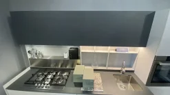 Cucina grigia design con penisola Ernestomeda Obliqua a soli 10902 Euro