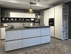 Cucina grigia design con isola Scavolini Delinea
