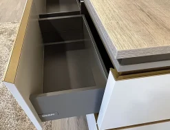 Cucina grigia design con isola Scavolini Delinea