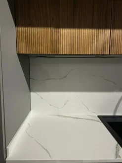 Cucina grigia design con isola Metropolis Stosa in offerta