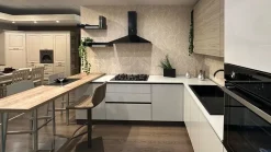 Cucina grigia moderna con penisola Net cucine Delizia a soli 7650 Euro