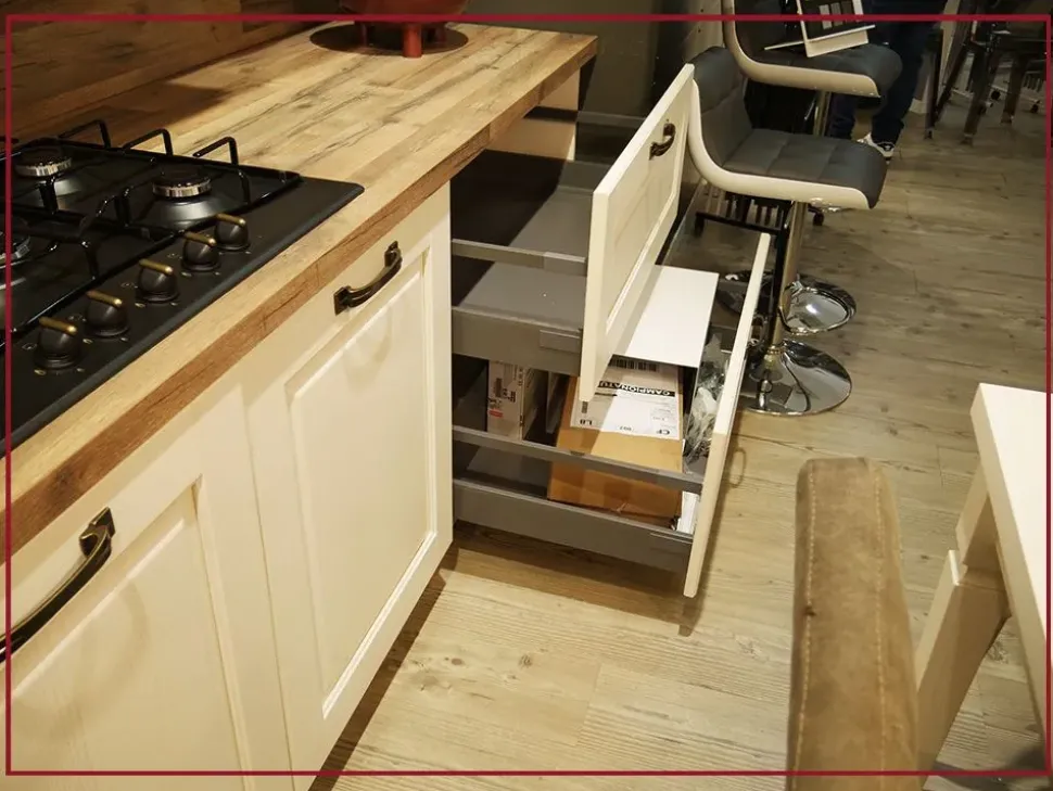 Cucina in legno Arredo3 a PREZZI OUTLET -35%