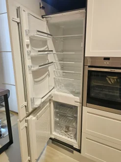 Cucina inglese con penisola Carattere  Scavolini a prezzo scontato