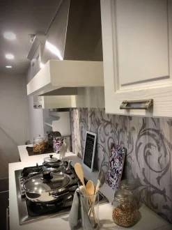 Cucina inglese lineare Aisha  Mobilturi a prezzo ribassato