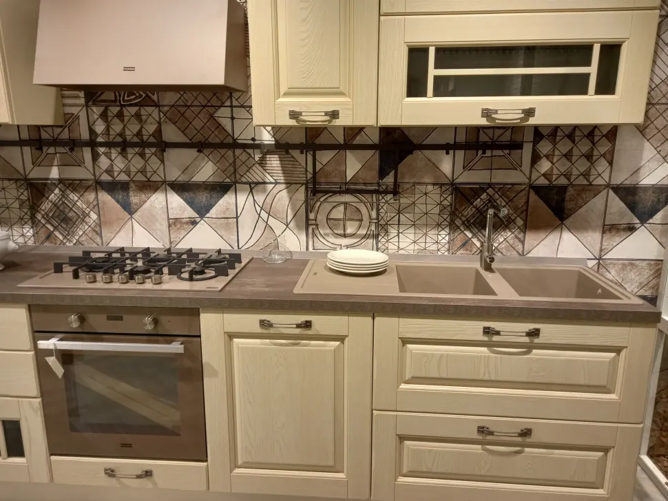 Cucina Laura lineare Lube cucine con un ribasso imperdibile