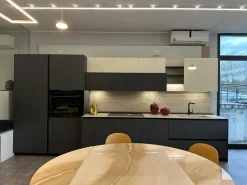 Cucina lineare design rovere moro Binova Bluna