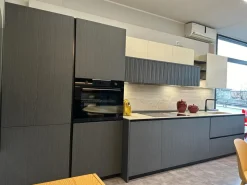 Cucina lineare design rovere moro Binova Bluna