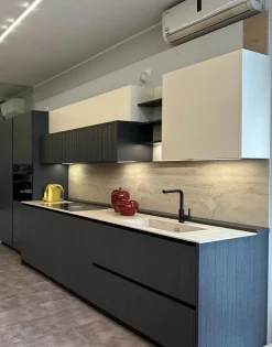 Cucina lineare design rovere moro Binova Bluna