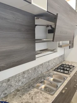 Cucina lineare in laminato materico a prezzo scontato 58%