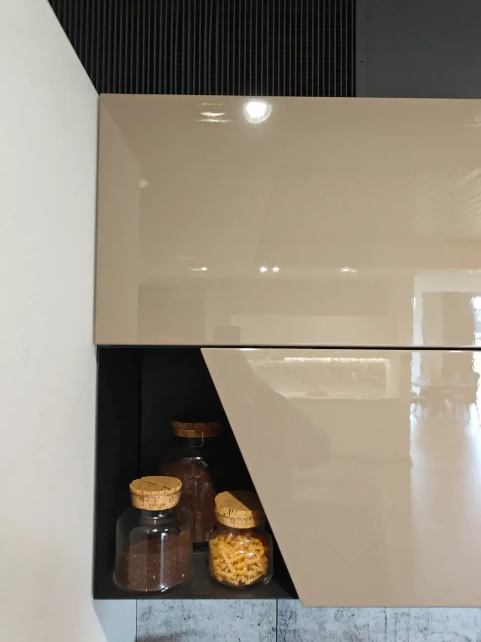 Cucina lineare in laminato materico altri colori Liberamente a prezzo scontato