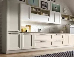 Cucina lineare in legno a prezzo scontato 33%