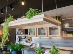 Cucina lineare in legno bianca Provenza a prezzo ribassato