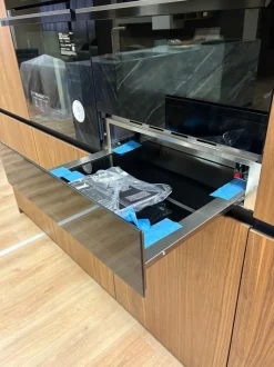 Cucina lineare in legno noce Menta a prezzo ribassato