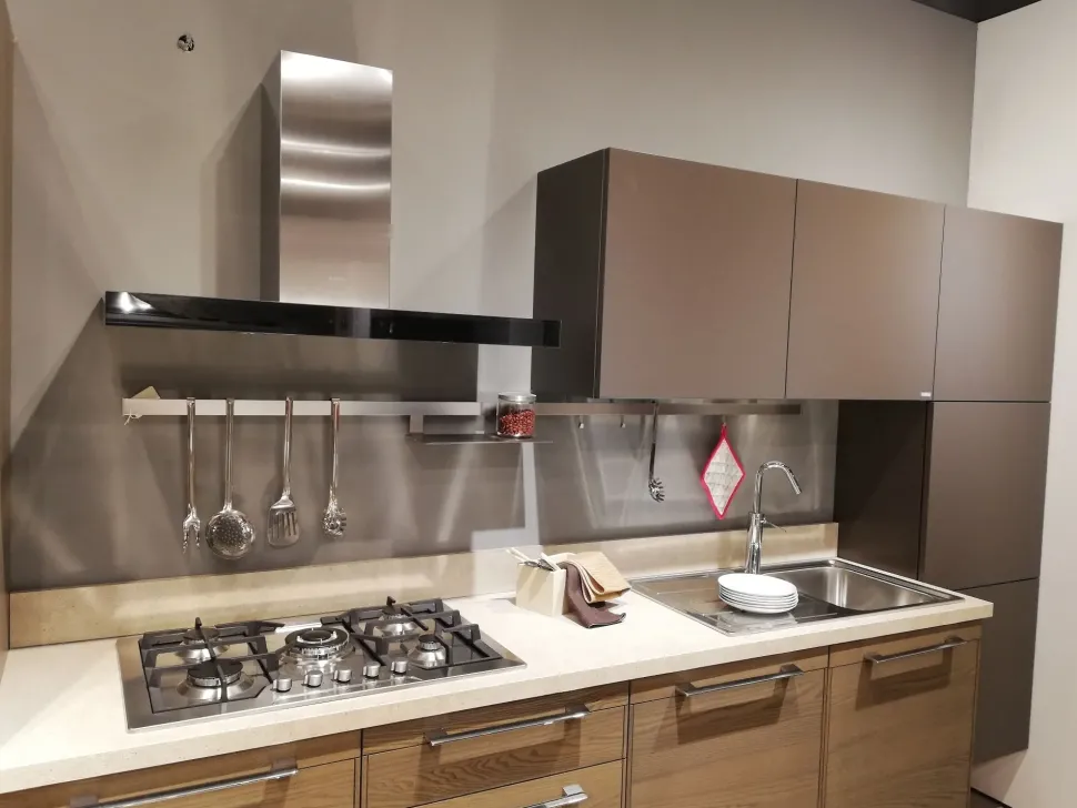 Cucina lineare in legno tortora Cucina a prezzo scontato