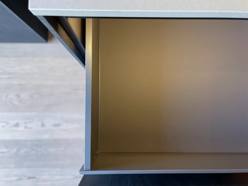 Cucina lineare in melaminico a prezzo ribassato 45%