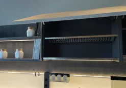 Cucina lineare in melaminico a prezzo ribassato 45%