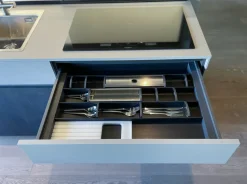 Cucina lineare in melaminico a prezzo ribassato 45%