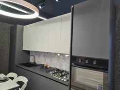 Cucina lineare in polimerico opaco grigia Yaris a prezzo scontato