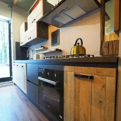 Cucina lineare industriale rovere chiaro Collezione esclusiva Cuicna industrial jupiter moderna   a soli 4990€