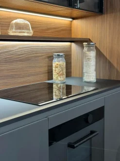 Cucina lineare moderna grigia Record cucine One a soli 15800 Euro