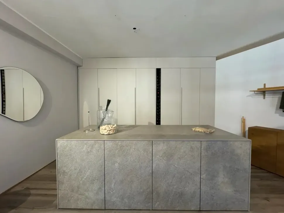 Cucina lineare moderna grigia Record cucine One a soli 15800 Euro