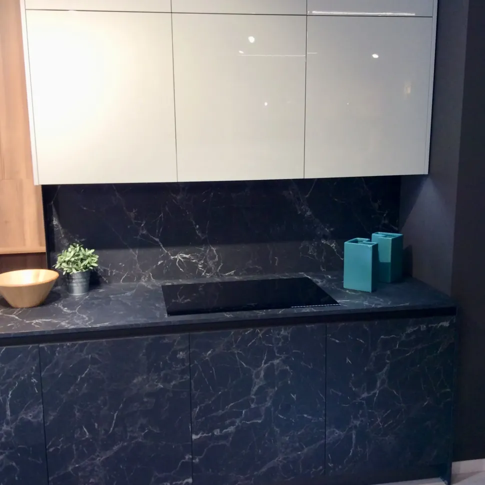 Cucina lineare moderna K5 Artigianale a prezzo ribassato