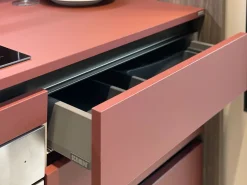 Cucina lineare moderna rossa Scavolini Boxlife