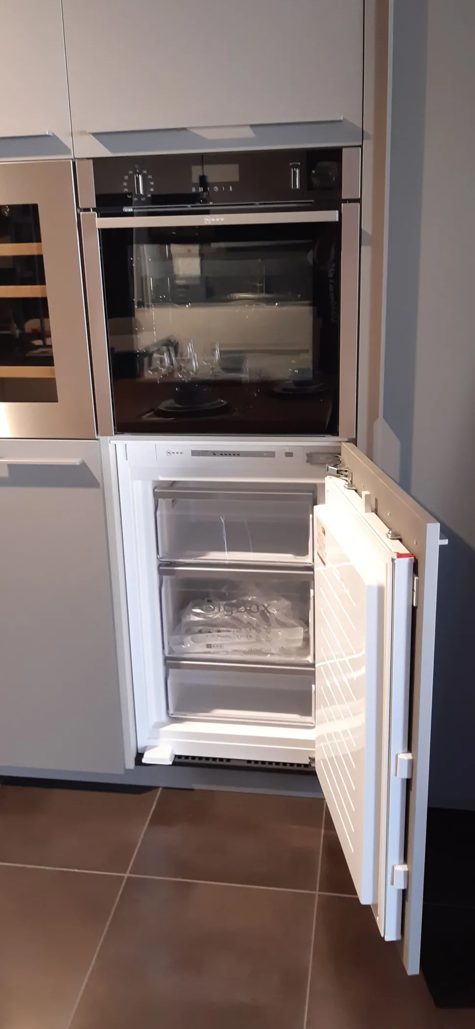 Cucina Logica l0 design grigia Valdesign lineare scontata 60%