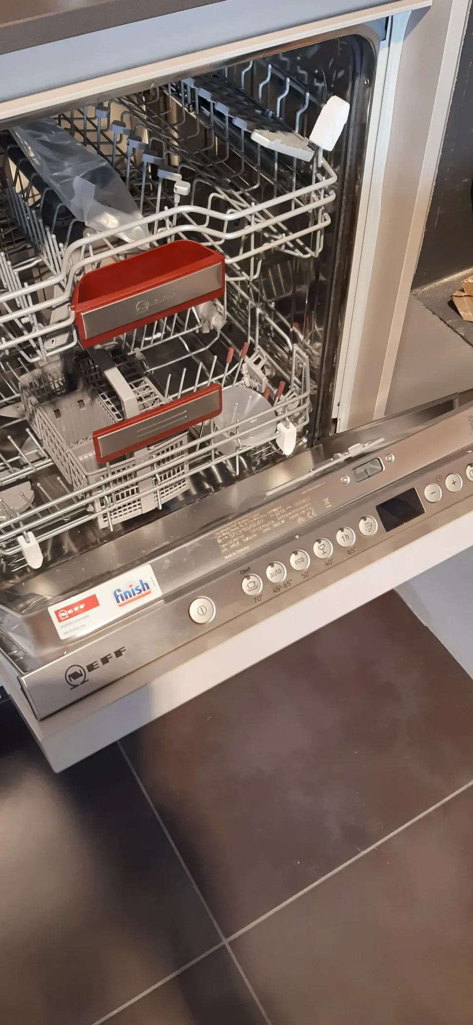 Cucina Logica l0 design grigia Valdesign lineare scontata 60%