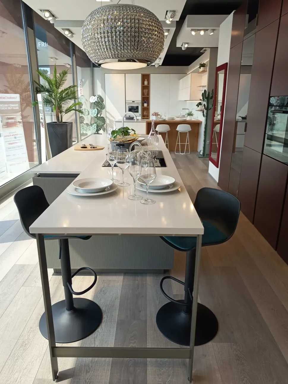 Cucina Lounge - riflex moderna rossa Veneta cucine con isola scontata 51%