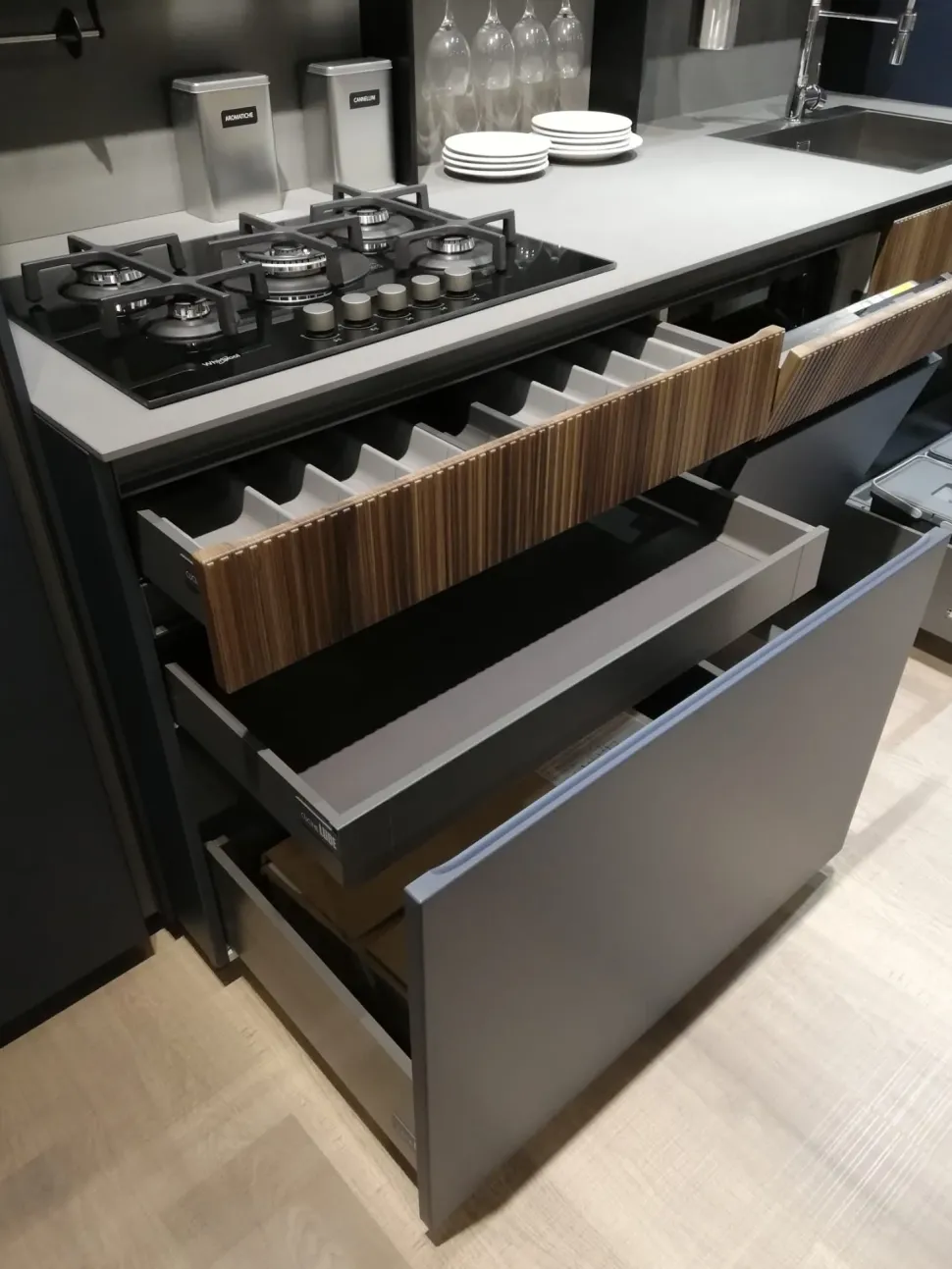 CUCINA Lube cucine Round neck PREZZO OUTLET scontata 60%