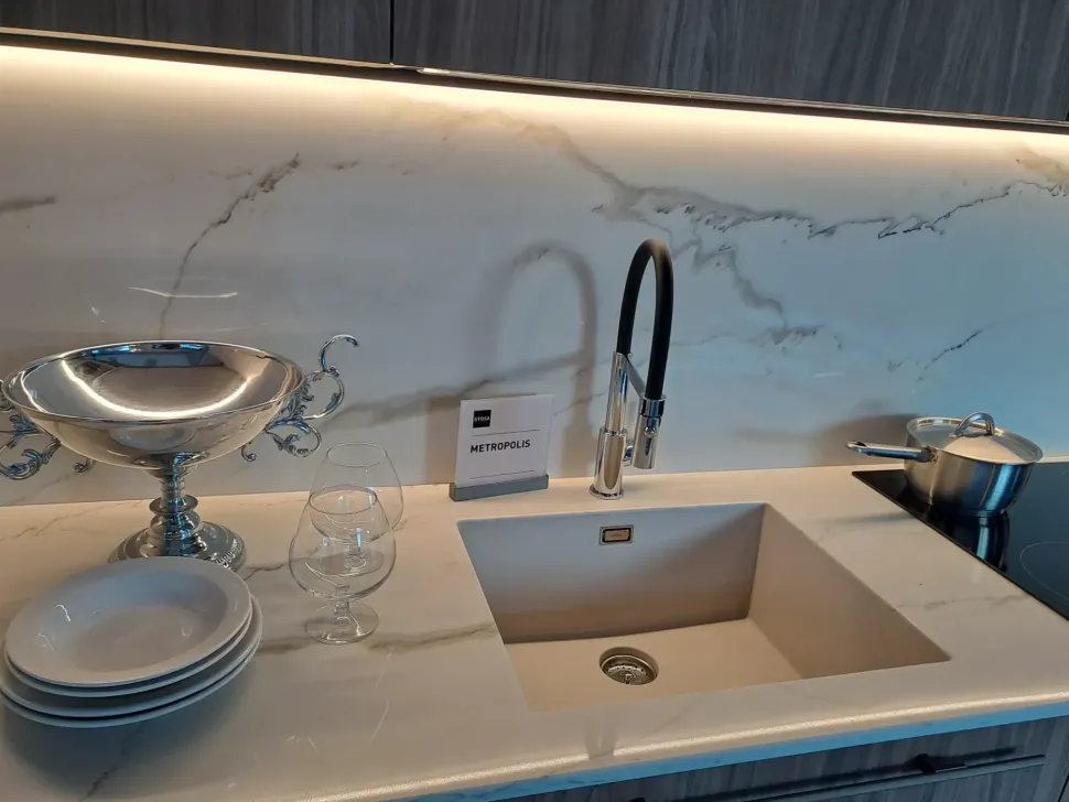 Cucina Metropolis di Stosa in offerta -40%