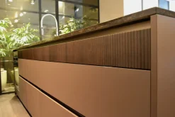 Cucina Metropolis natural con isola Stosa con un ribasso imperdibile