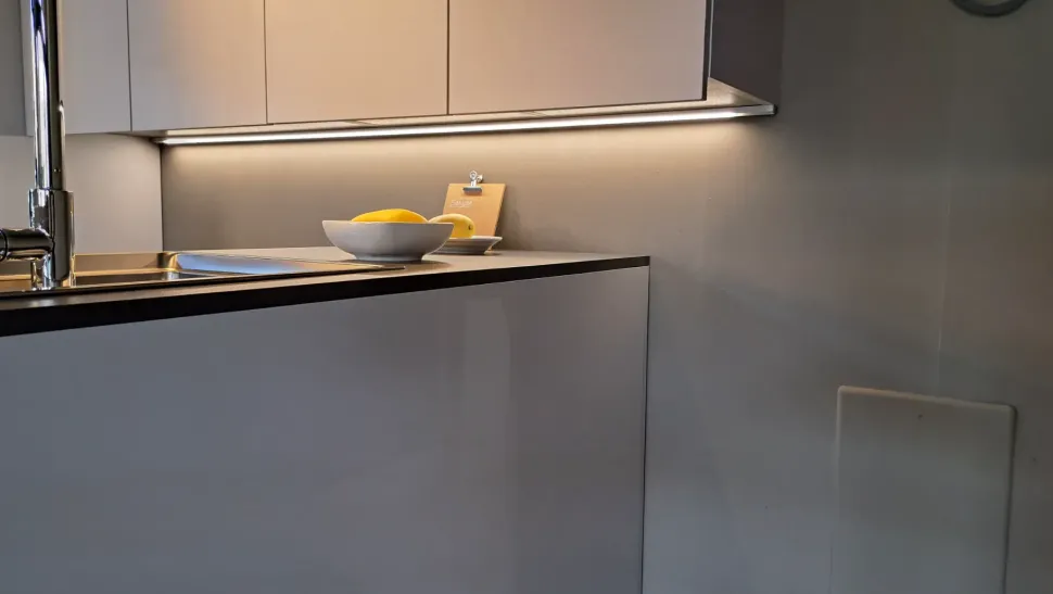 Cucina Modello joy moderna bianca Snaidero lineare scontata 51%