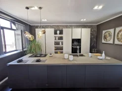 Cucina moderna ad isola Bluna Binova a prezzo scontato