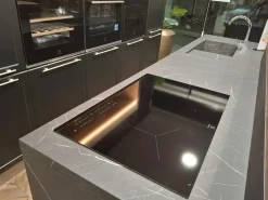 Cucina moderna con isola Giglio expo Pensarecasa a prezzo scontato