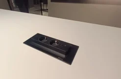 Cucina moderna con isola Cucina n elle Cesar a prezzo scontato