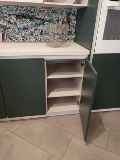 Cucina moderna con penisola Soft lack Nolte a prezzo ribassato