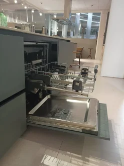 Cucina moderna con penisola Mènta Binova a prezzo scontato