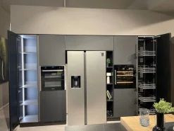 Cucina moderna con penisola Glass Arredo3 in altri colori, scontata!