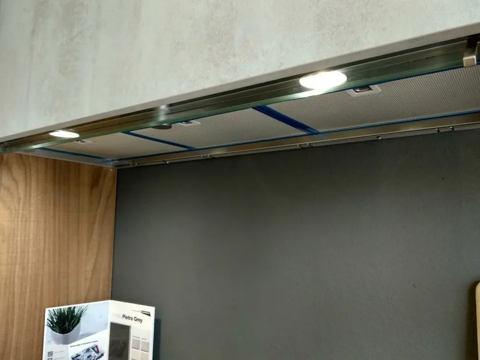 Cucina moderna lineare Cubodesign Cucina noce dozuki a prezzo ribassato