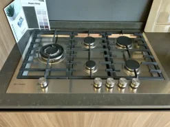 Cucina moderna lineare Miton Cucina con gole miton  a prezzo ribassato