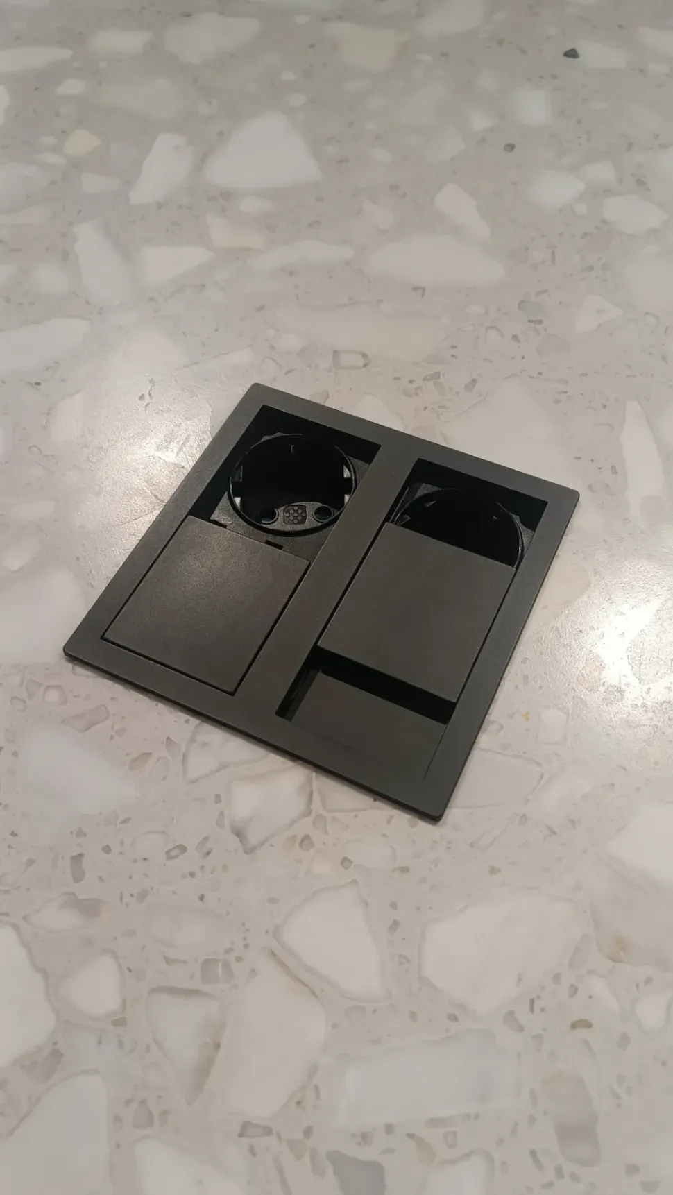 Cucina N elle e inside moderna altri colori Cesar con penisola scontata 50%