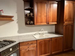 Cucina noce classica ad angolo Regina Castagna cucine