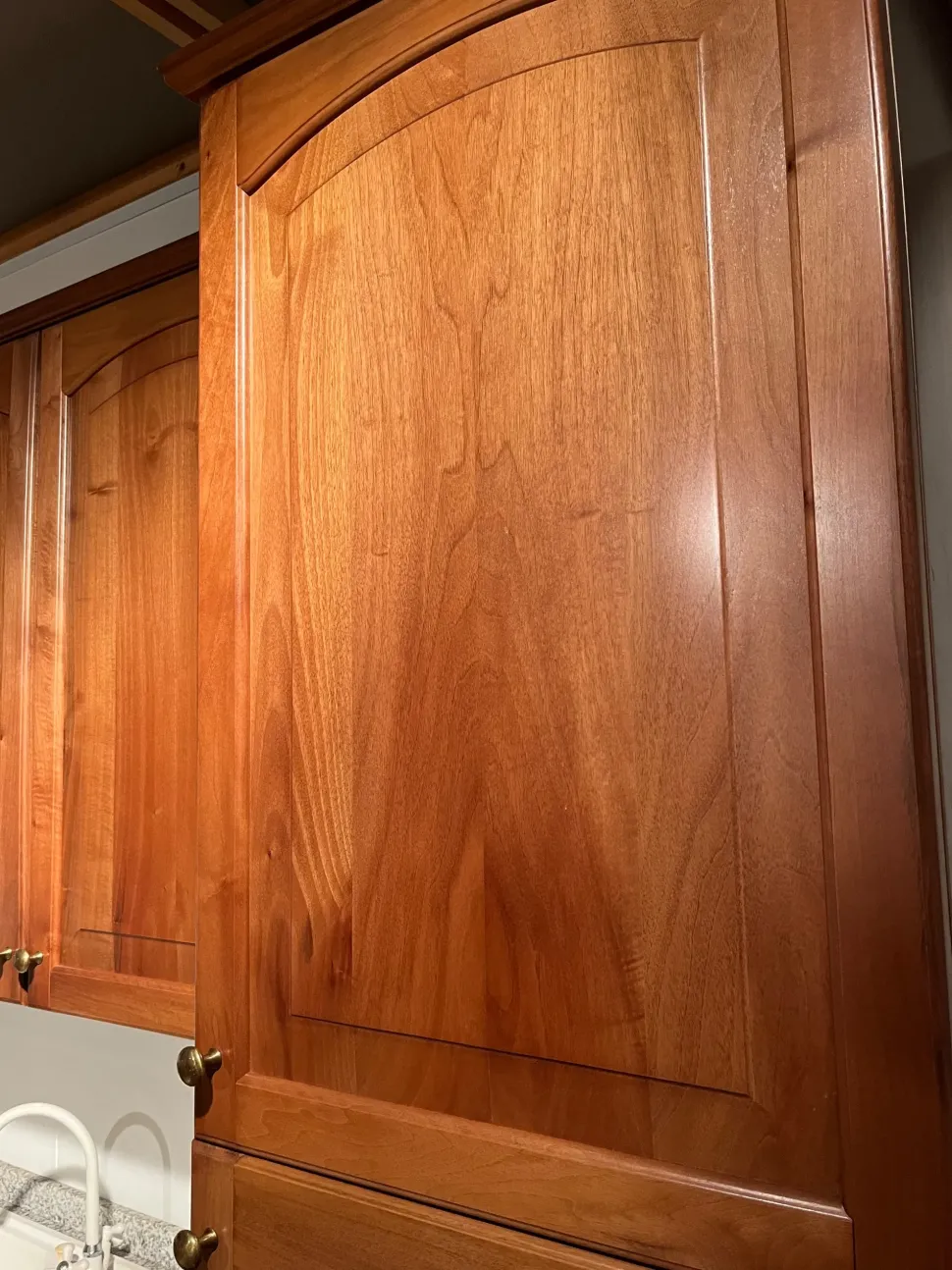 Cucina noce classica ad angolo Regina Castagna cucine