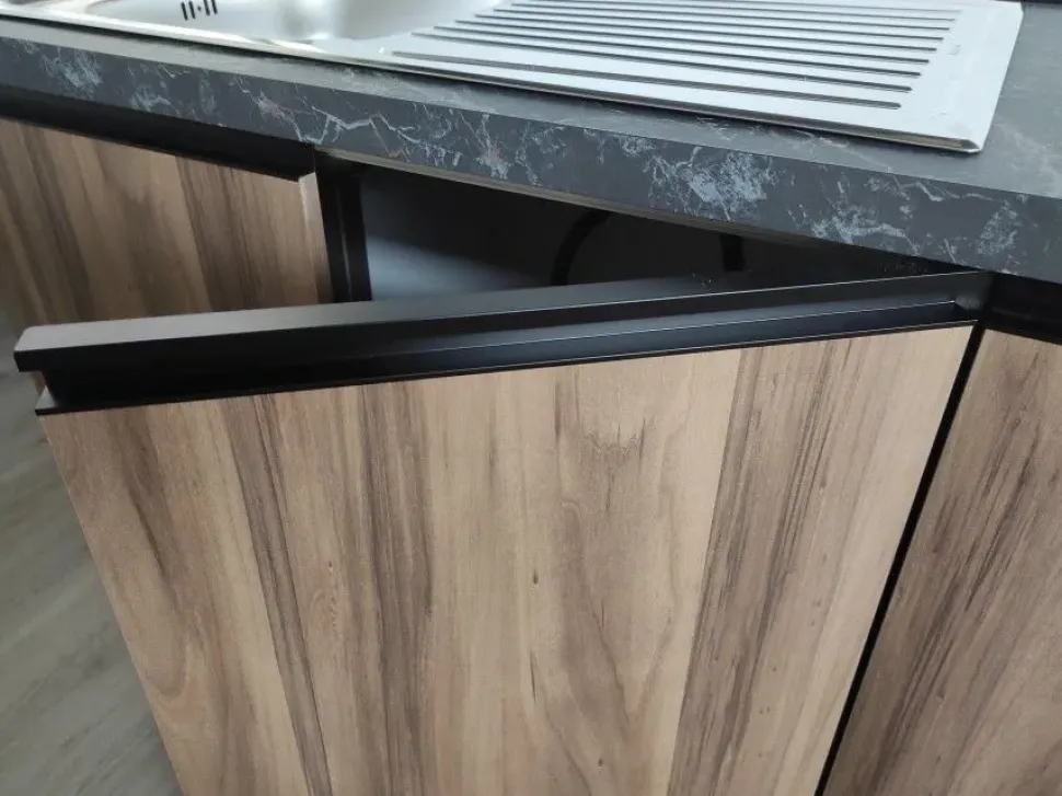 Cucina noce design lineare Era 240 Net cucine in Offerta Outlet