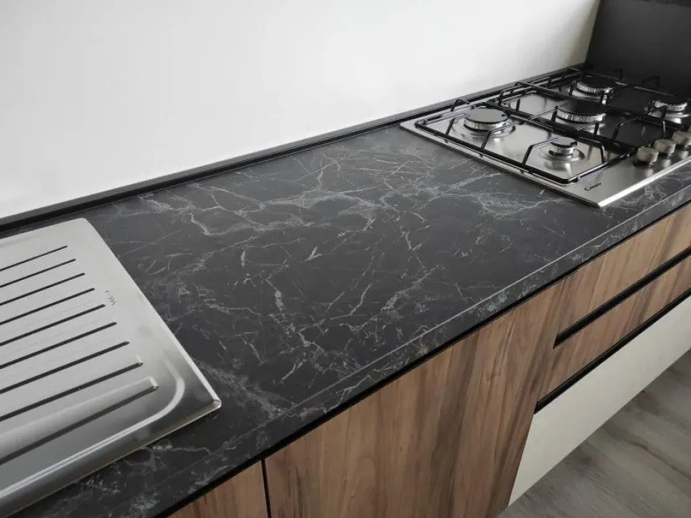 Cucina noce design lineare Era 240 Net cucine in Offerta Outlet