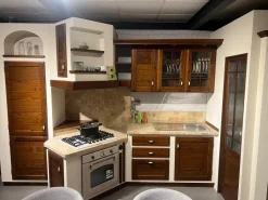 Cucina noce in muratura ad angolo Giaconi & raponi Ger a soli 11000 Euro
