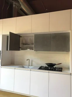 Cucina Nova cucina design lineare bianca in laccato opaco Smart